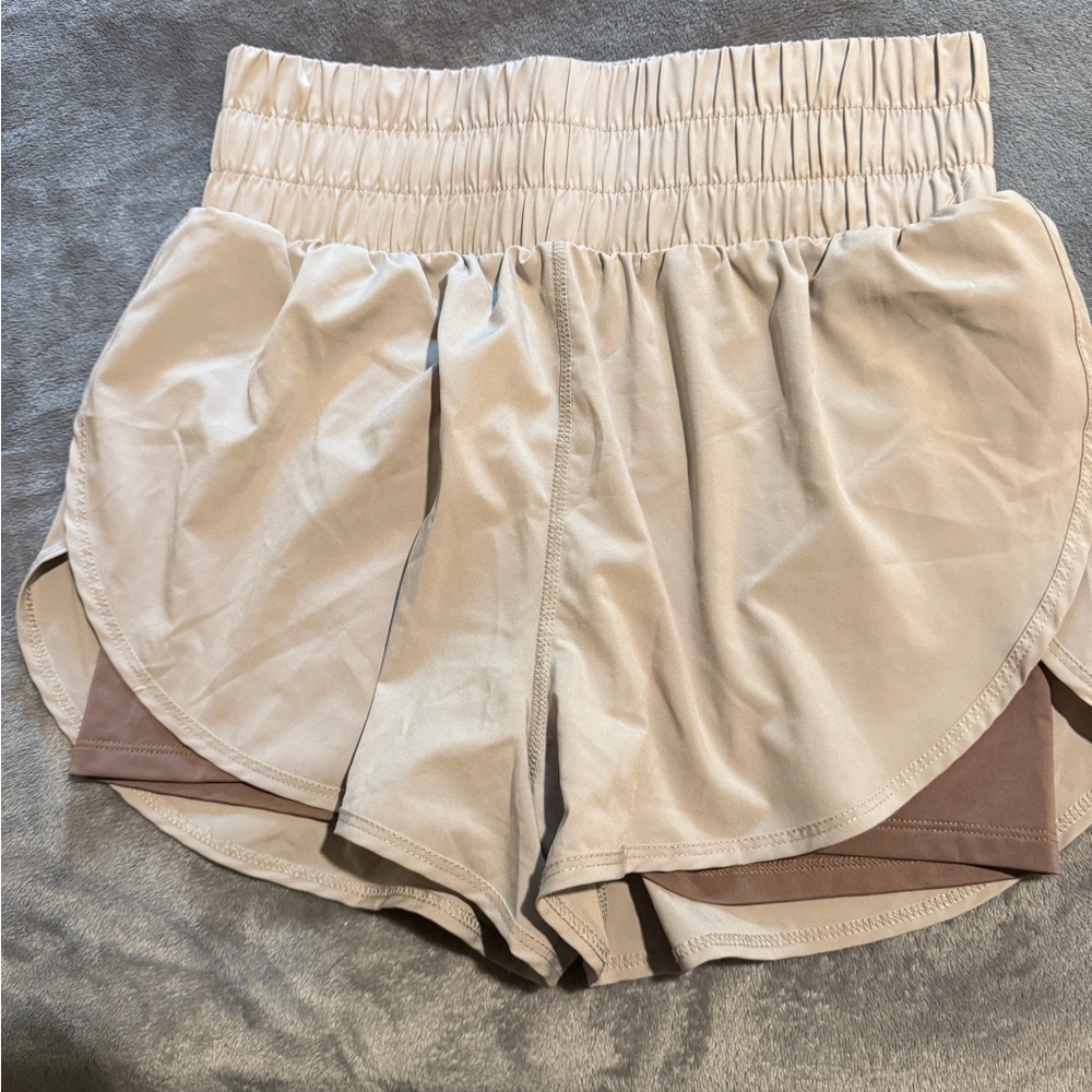 Balance athletica shorts